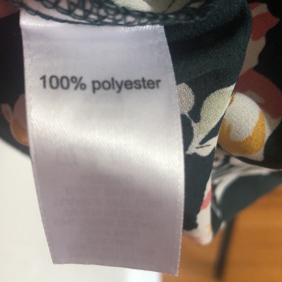 Ladies Maurices Green Floral T-Shirt Blouse - Size Small - Picture 7 of 7